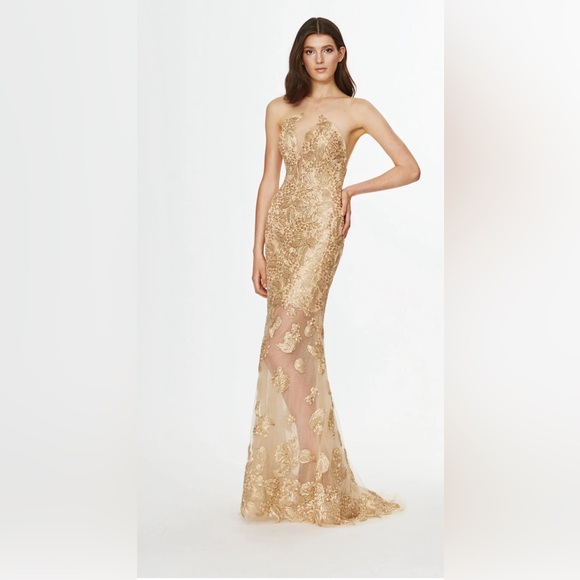 Gold gown size 8 by Angela & Alison - Picture 1 of 7